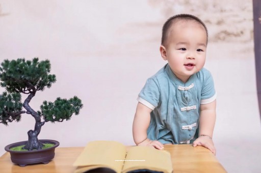 国内正规代孕志愿者肚子变大是一个常见的现象，随着胎儿的发育和成长，正规代孕志愿者的腹部会逐渐隆起。下面将详细介绍正规代孕志愿者几个月肚子变大的相关知识